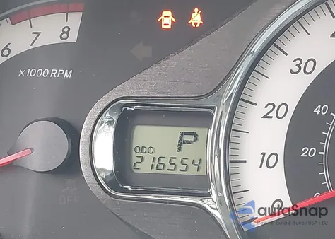 2012 Toyota Sienna Se 8 Passenger z USA, uszkodzony, nr VIN 5TDXK3DC9CS209608